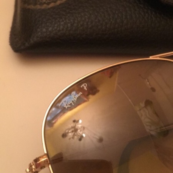 Classic brown polarized rayban aviators - Picture 2 of 3